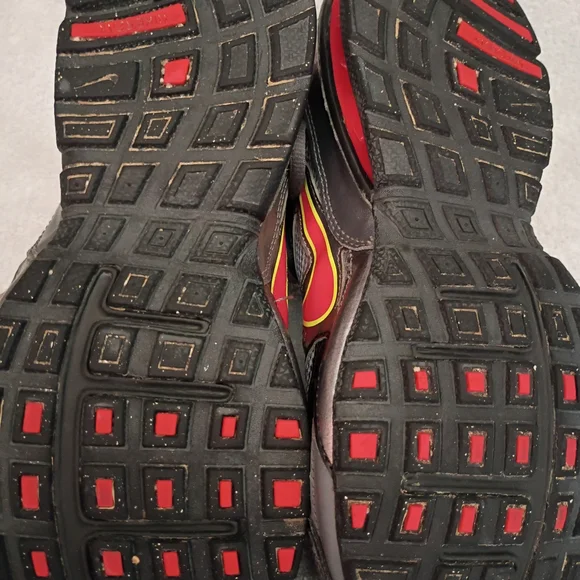 Nike Gray and Red Athletic Shoes - Picture 4 of 6